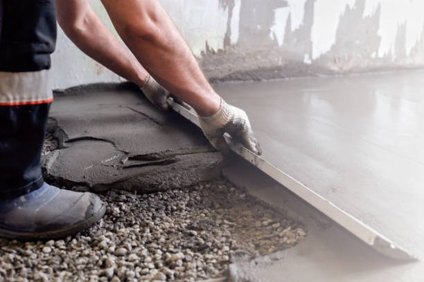 Best Concrete Pool Decks in Mbria, CA